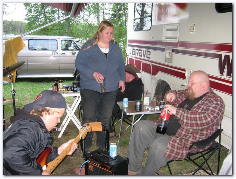 802x601 pixels (236K)